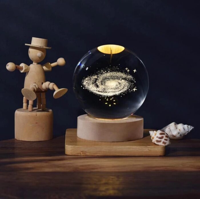 Crystal Space Sphere Lamp